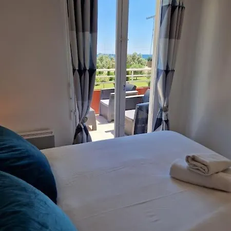 Lejlighed Le Juan Flore : Apt 4 Prs Vue Mer, Clim, Parking