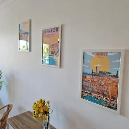Appartement Le Juan Flore : Apt 4 Prs Vue Mer, Clim, Parking *